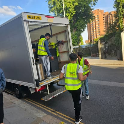 24/7 LAST MINUTE REMOVALS & STORAGE"Mayfair London image 2