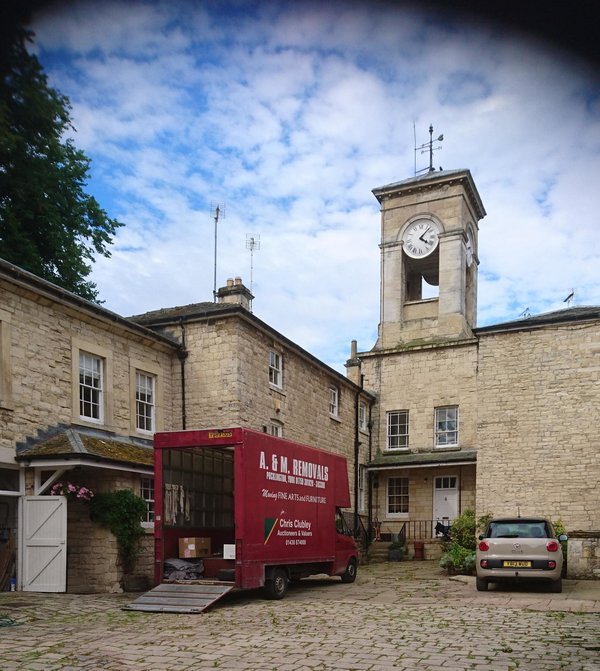 A & M Removals of Pocklington image 1