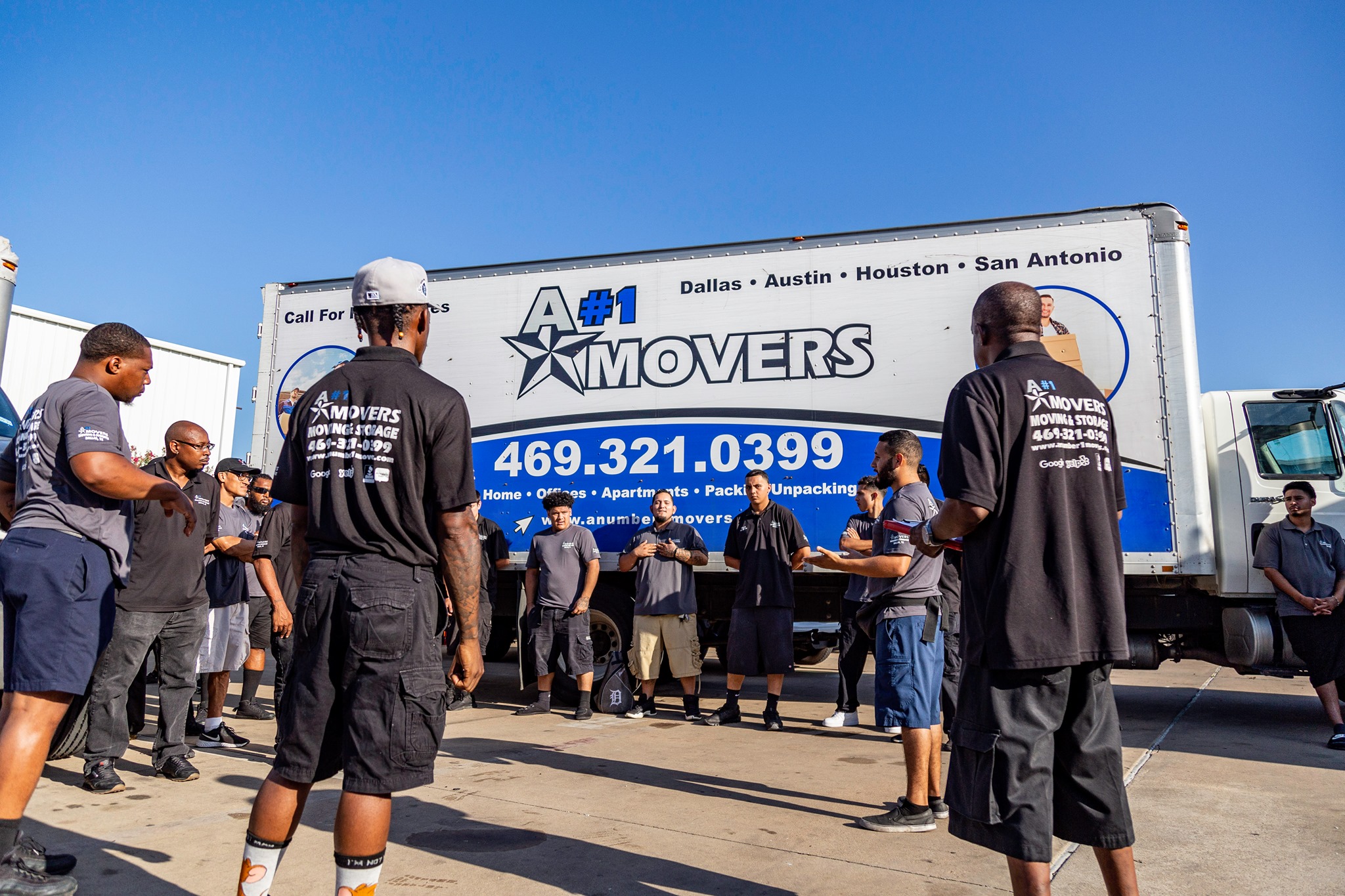 A#1 Movers logo