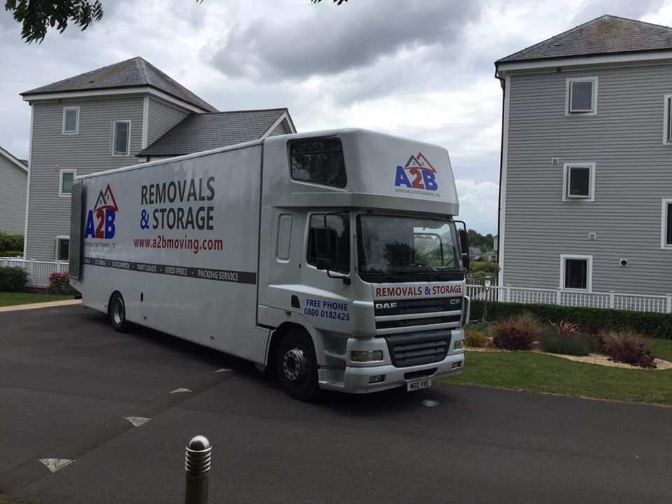 A2B Removals Nationwide LTD logo