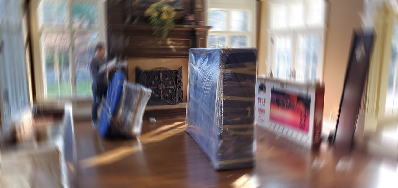 A&D Brothers Moving logo