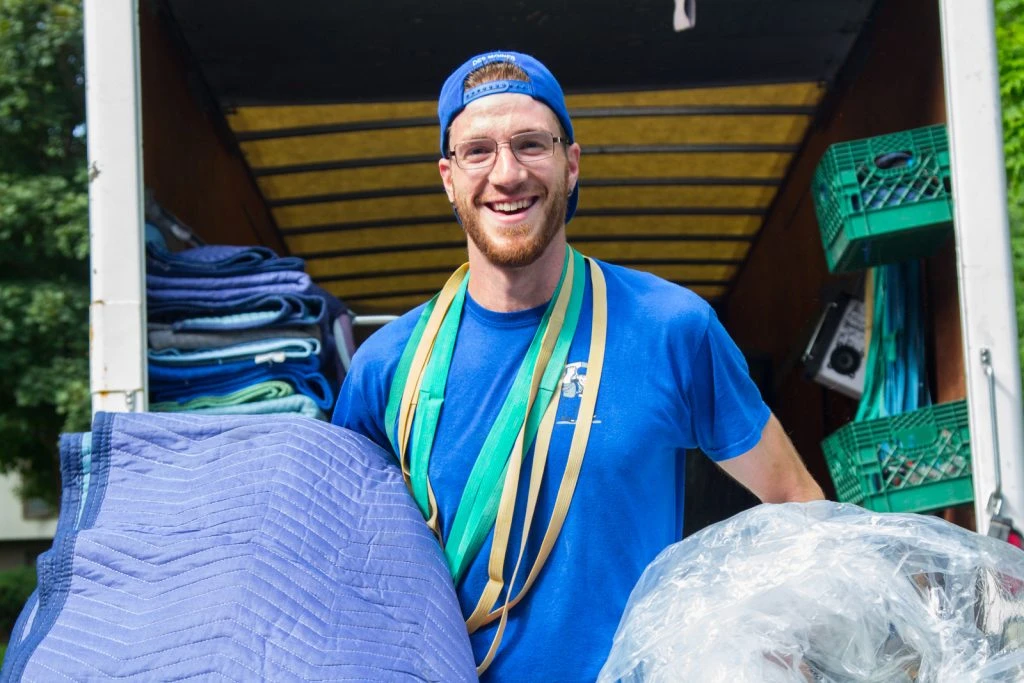 Adamantine Spine Moving - Full Service Storage image 1