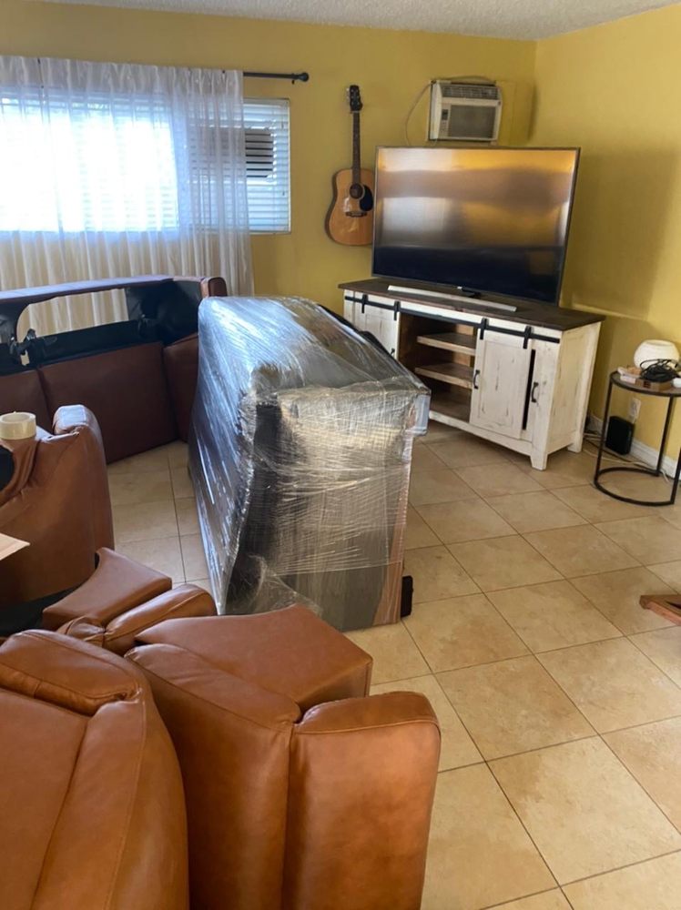 AG moving service image 4