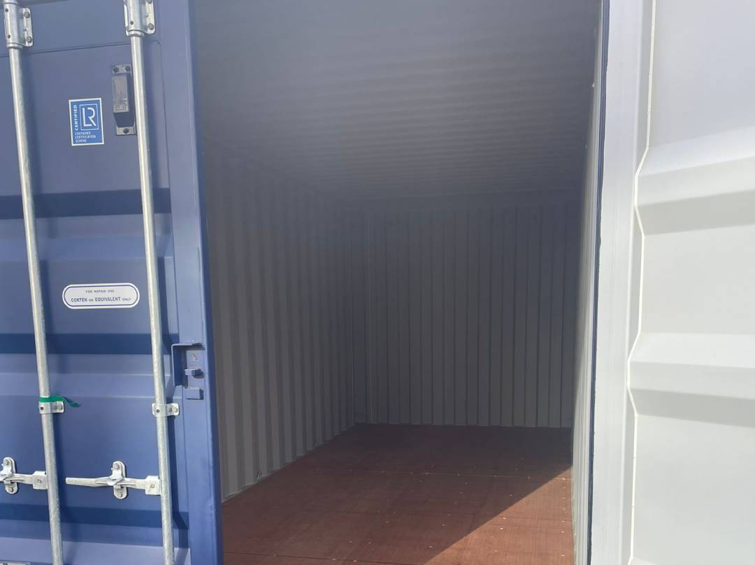 All Moves Preston Ltd logo