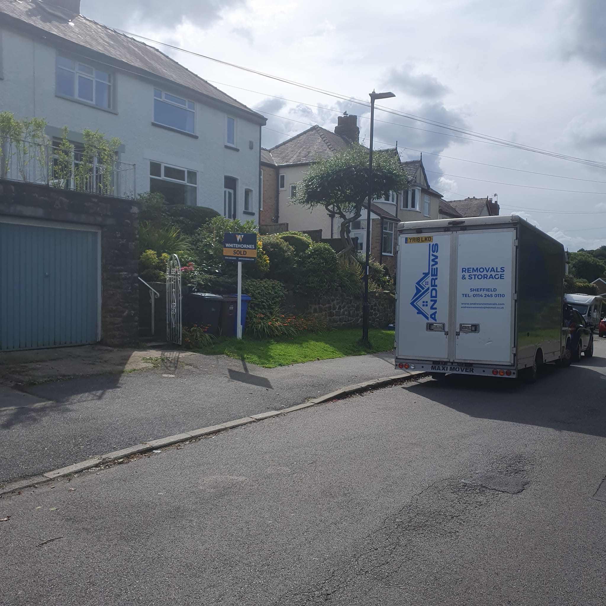 Andrews Removals & Storage logo