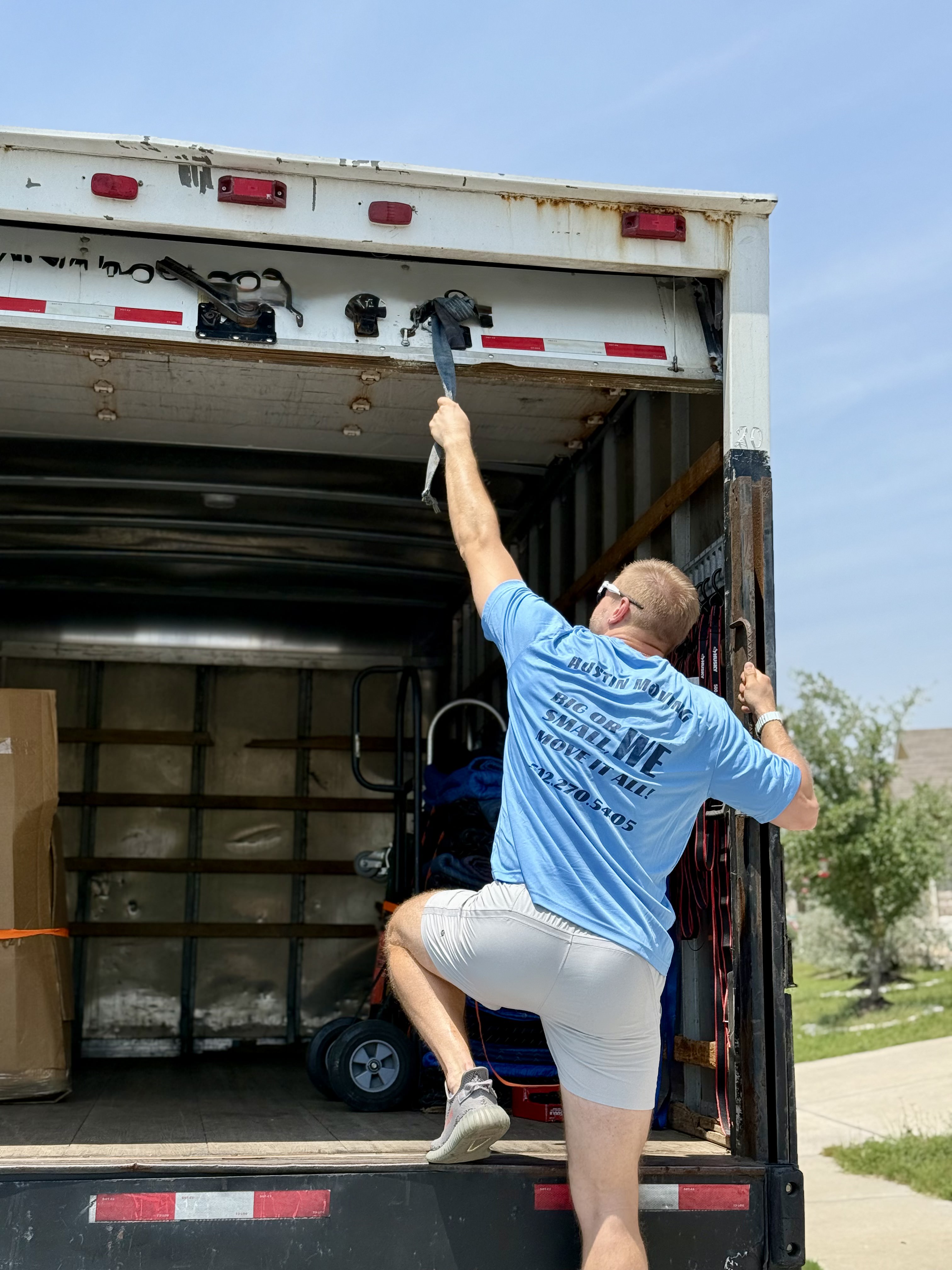 Austin Moving Company image 2