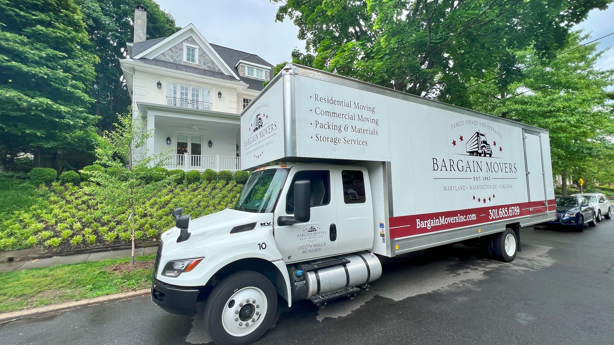 Bargain Movers & Storage | Mover | Moving Company logo