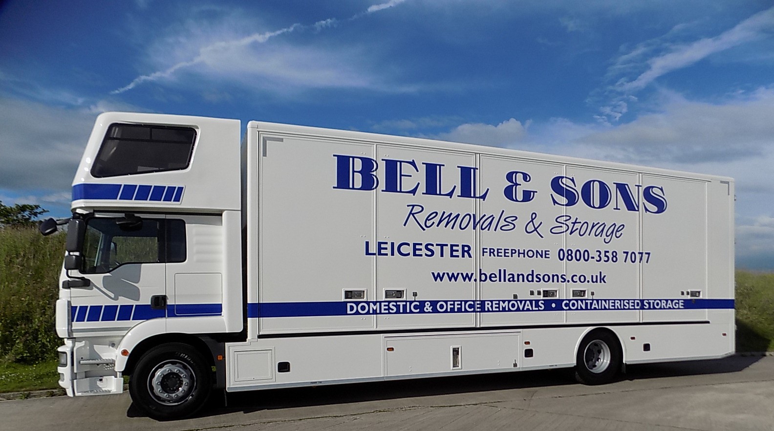 Bell & Sons Removals logo