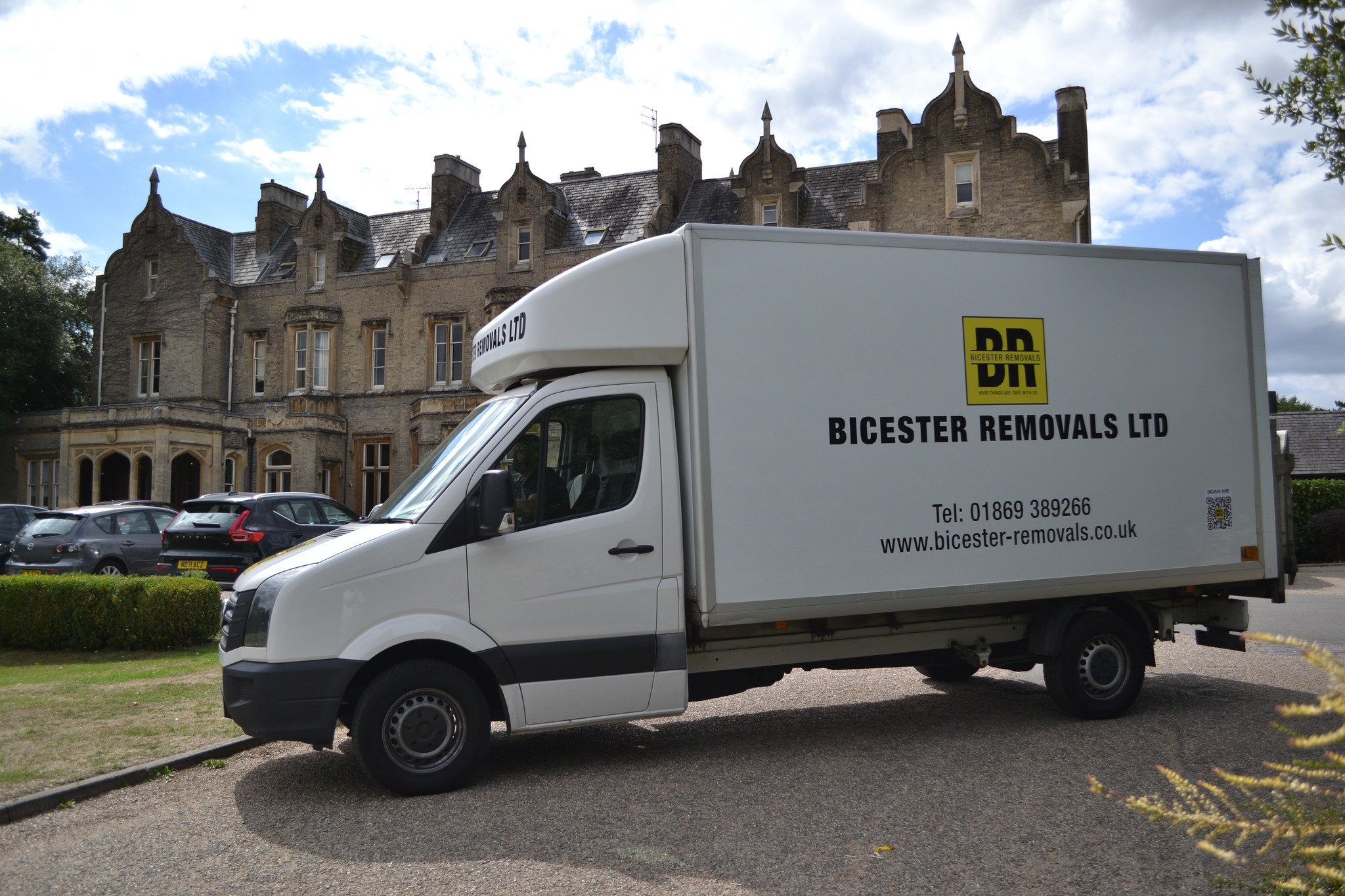 BICESTER REMOVALS LTD logo