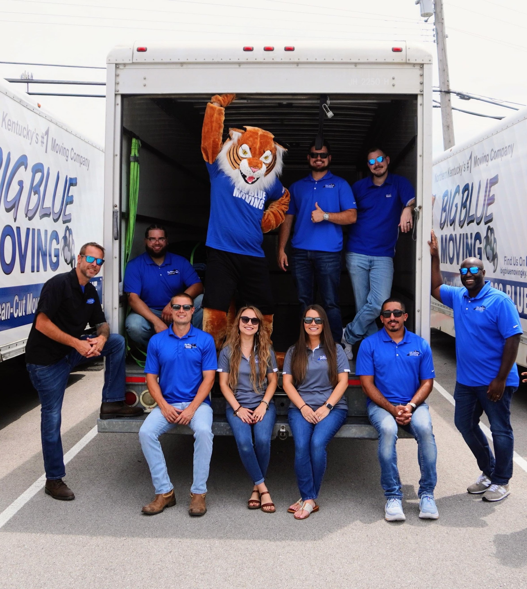 Big Blue Moving logo