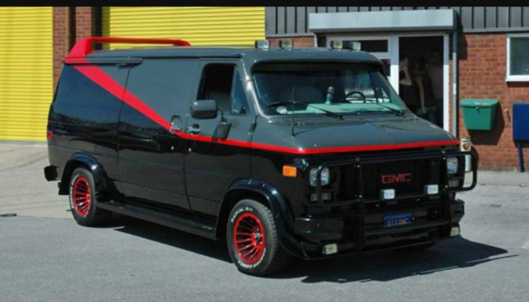 Blackpool Man And Van logo