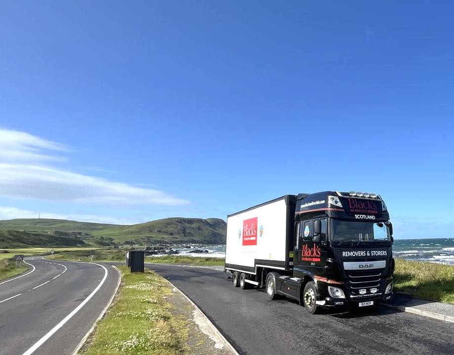 Black's Removals image 3