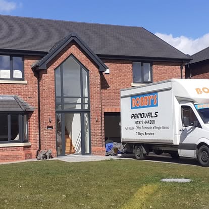 Bobby's Removals image 2