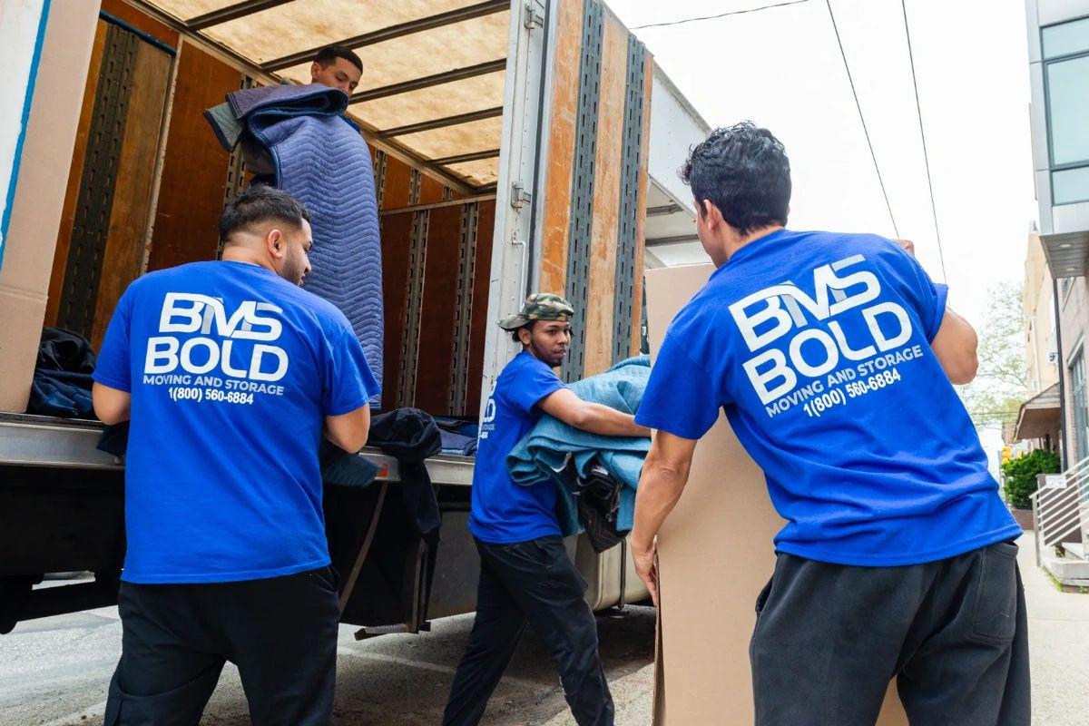 Bold Moving and Storage logo