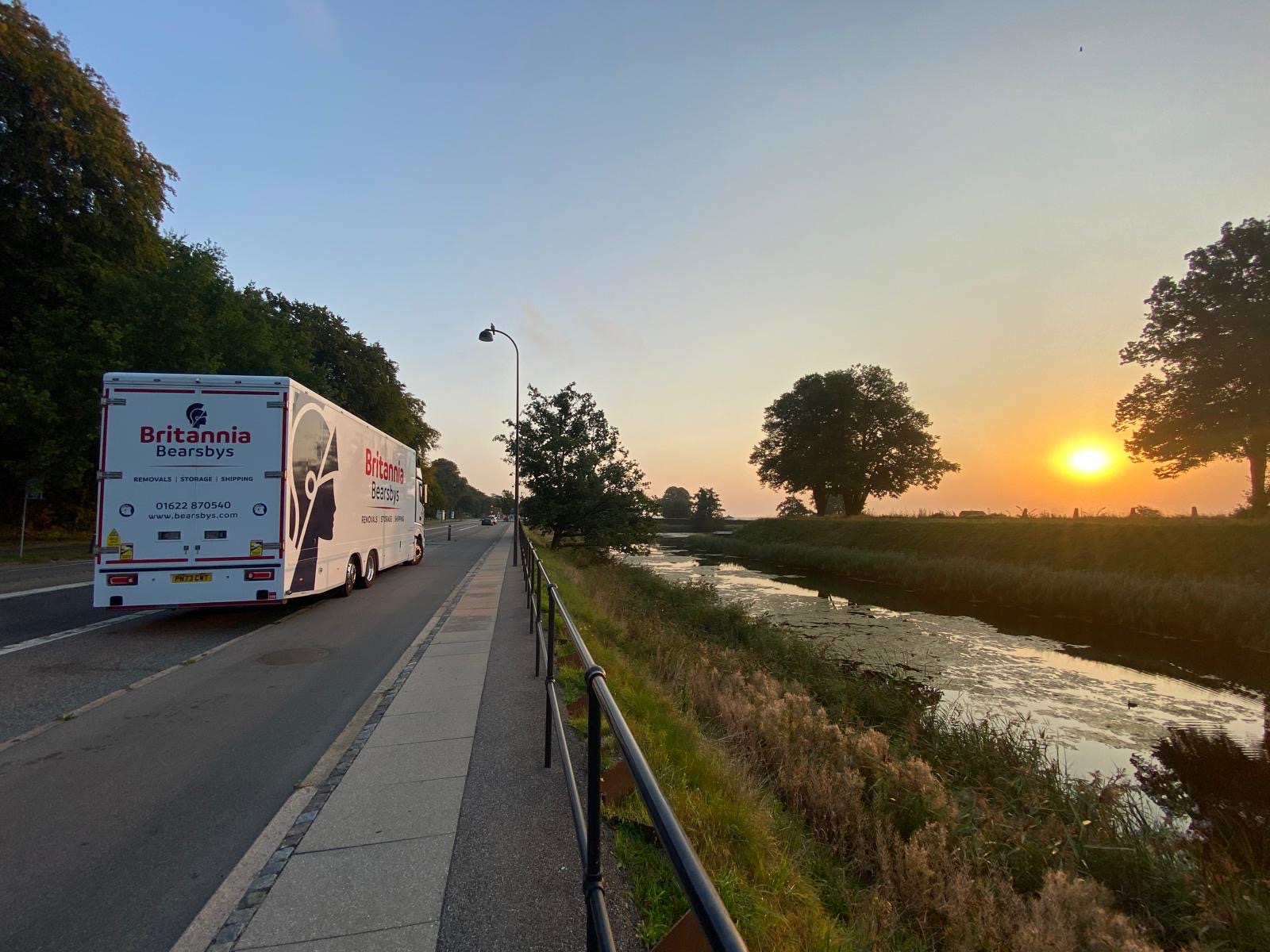 Britannia Bearsbys logo