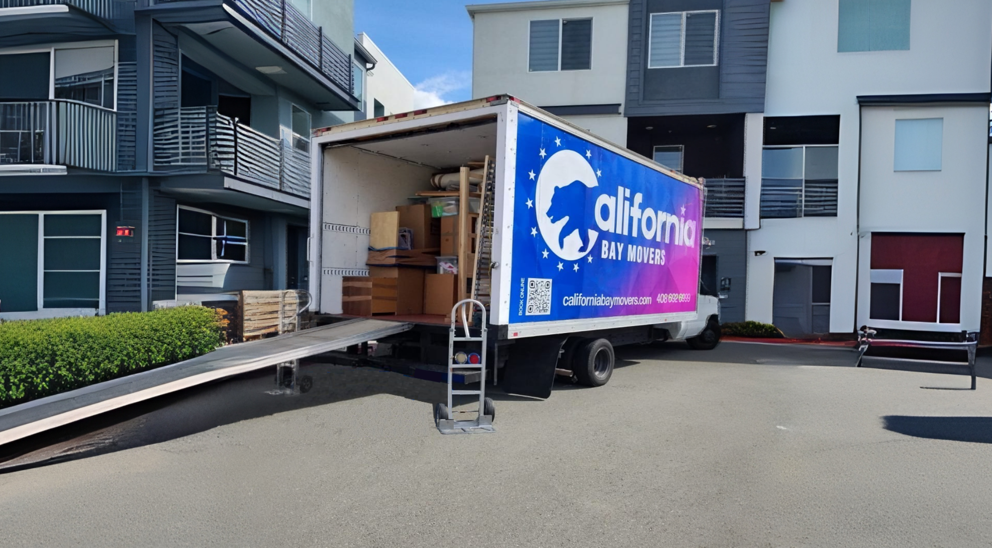 California Bay Movers LLC logo
