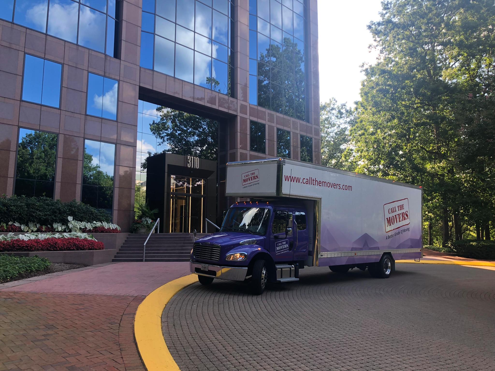 Call The Movers logo