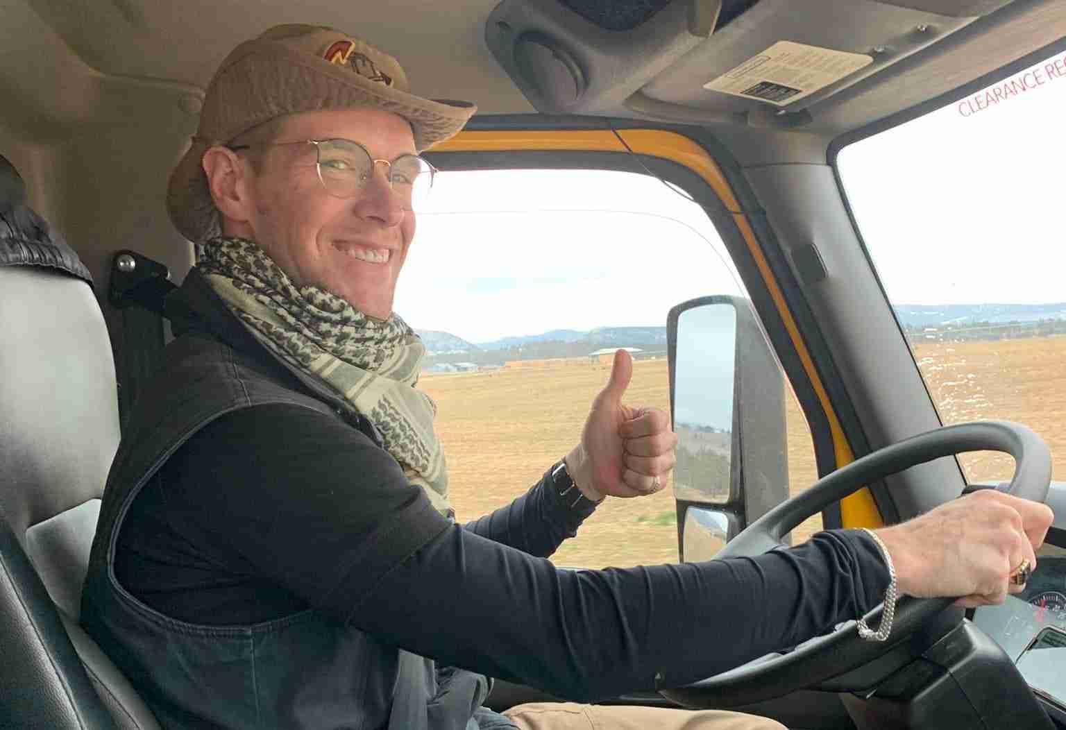 Caseys Movers image 4