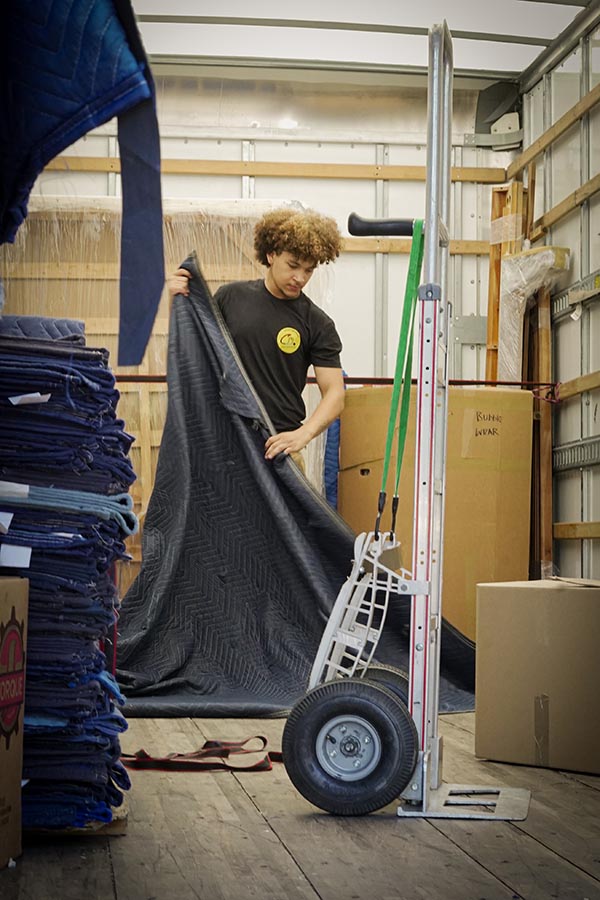 Caseys Movers image 2