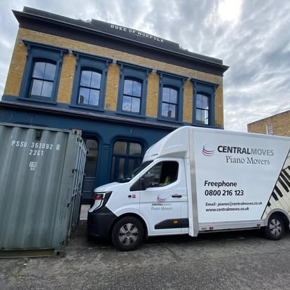 Central Moves Milton Keynes image 2