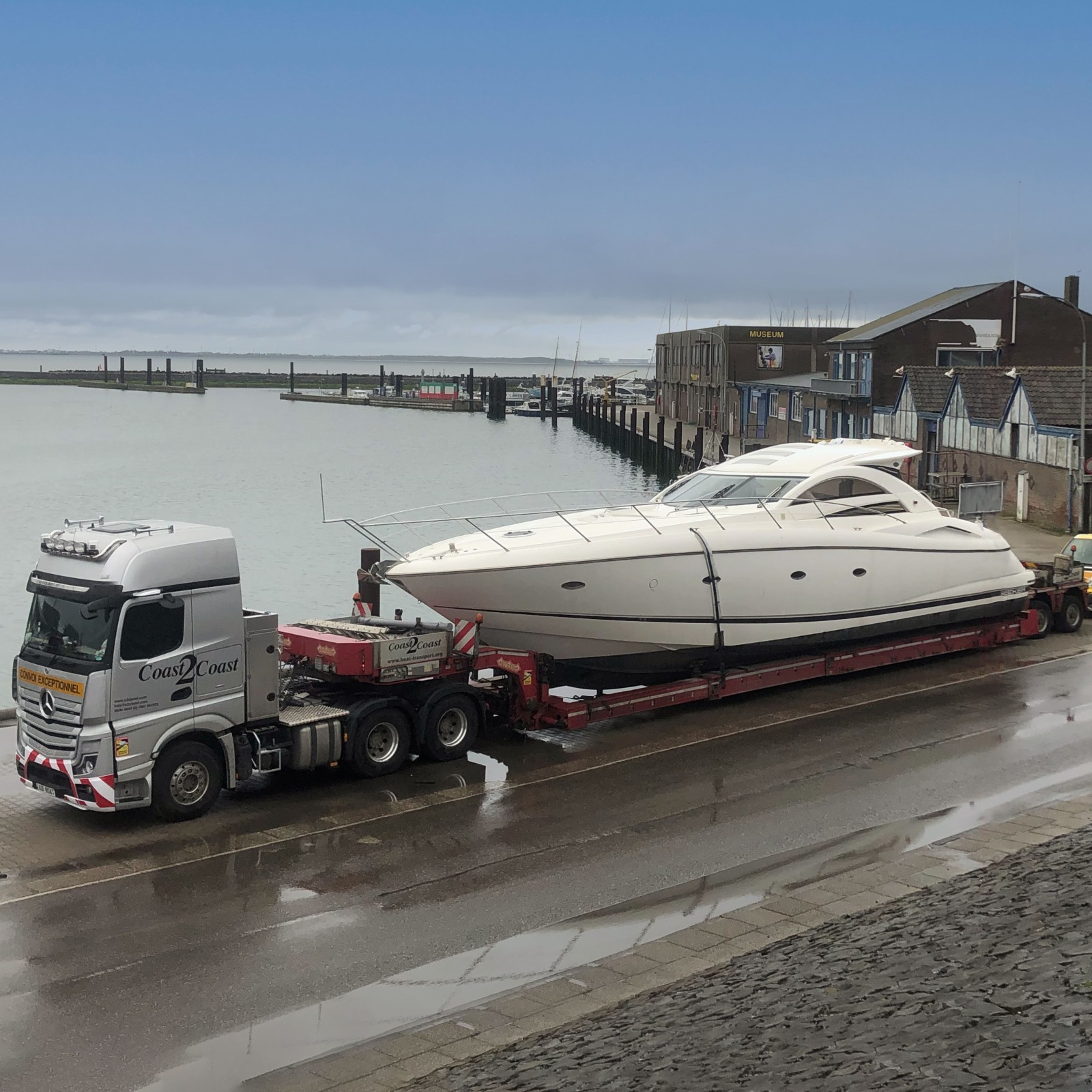 Coast 2 Coast Marine Transport Ltd logo