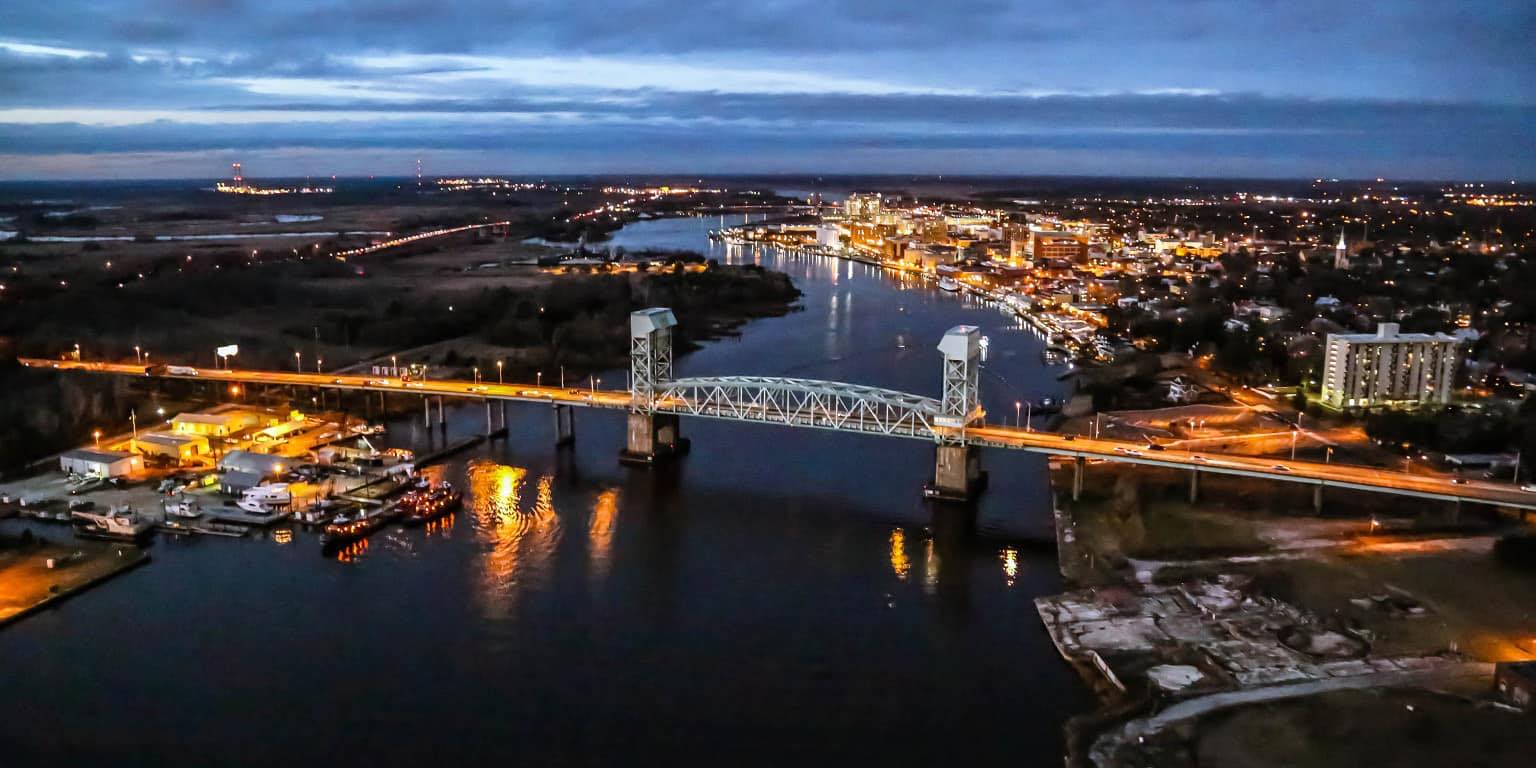 Coastal Carrier Moving & Storage Company logo