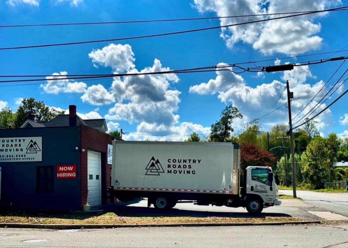 Country Roads Moving LLC logo