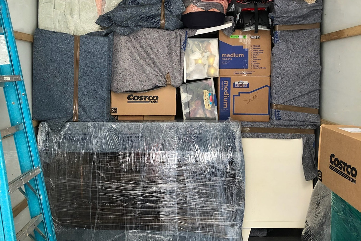 Davies Moving & Distribution LLC image 3