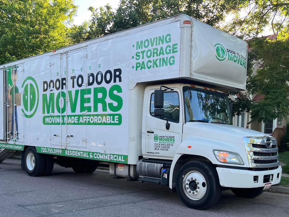 Denver Door To Door Movers LLC dba Lark Movers logo