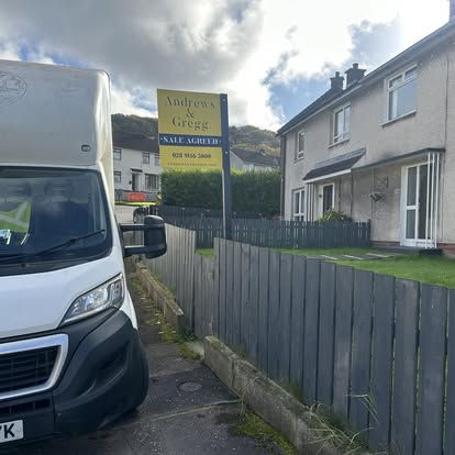 D&G Removals (man with a van) image 3