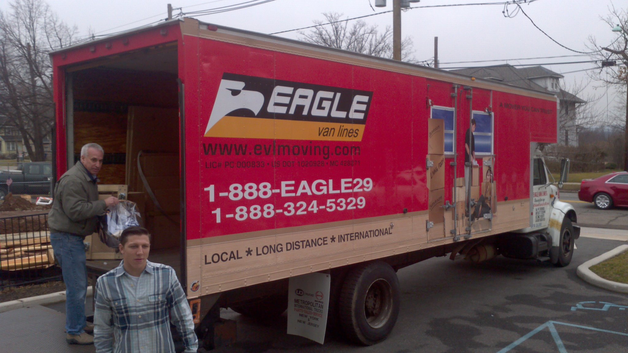 Eagle Van Lines Moving & Storage image 2