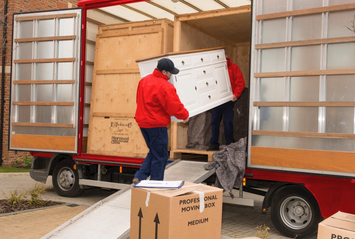 Eastbourne removals logo