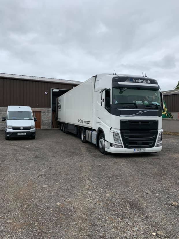 EXCEL-MOVING | Aberdeen logo