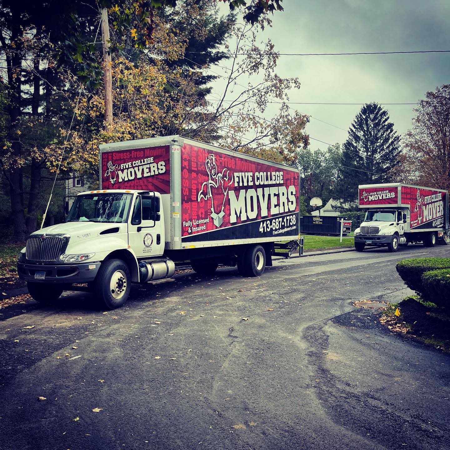 Five College Movers logo