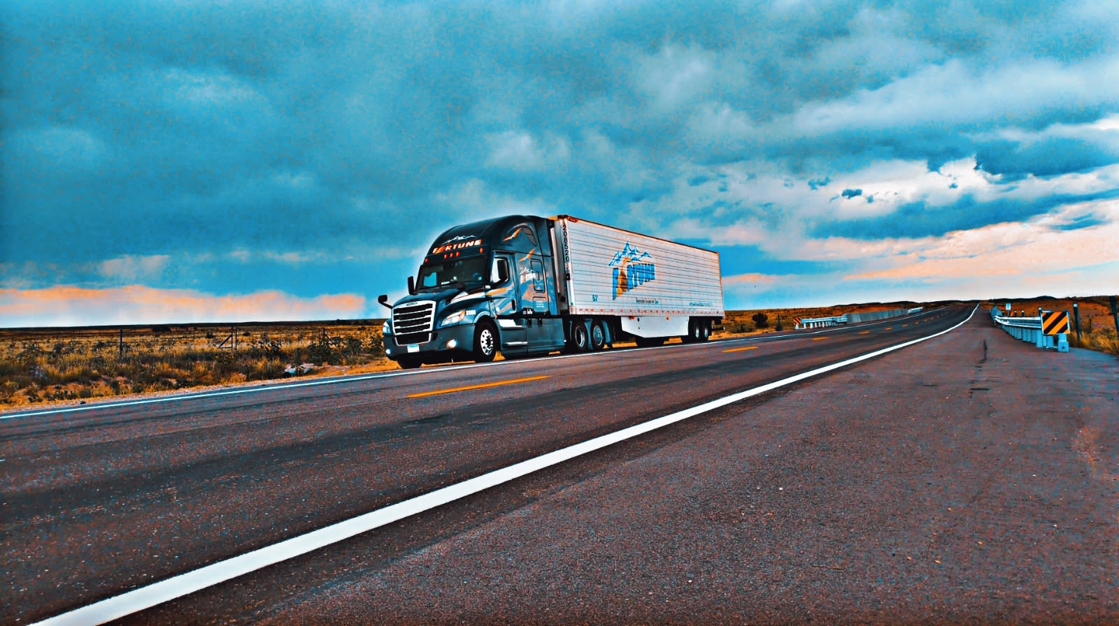 Fortune Logistics logo