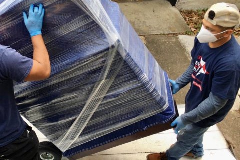 Friendswood Movers | Ever Moving image 1