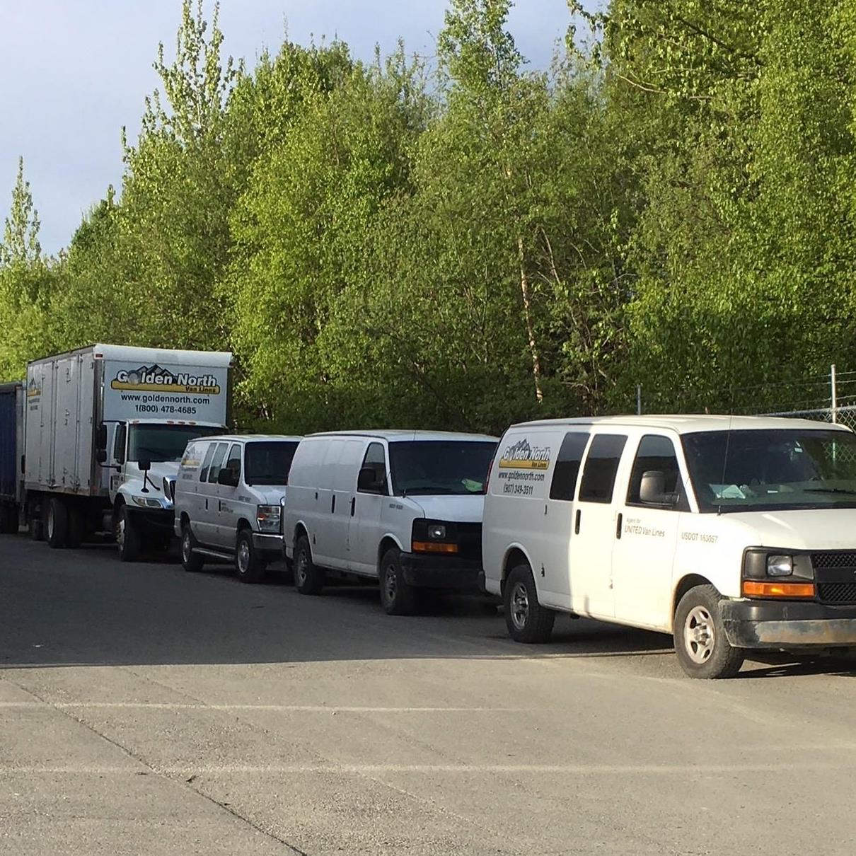 Golden North Van Lines logo