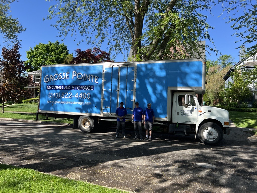 Grosse Pointe Moving & Storage logo