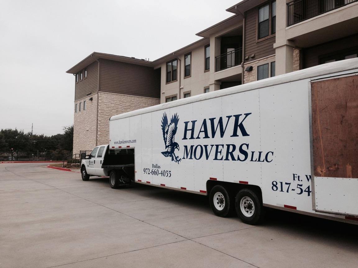 Hawk Movers, LLC logo