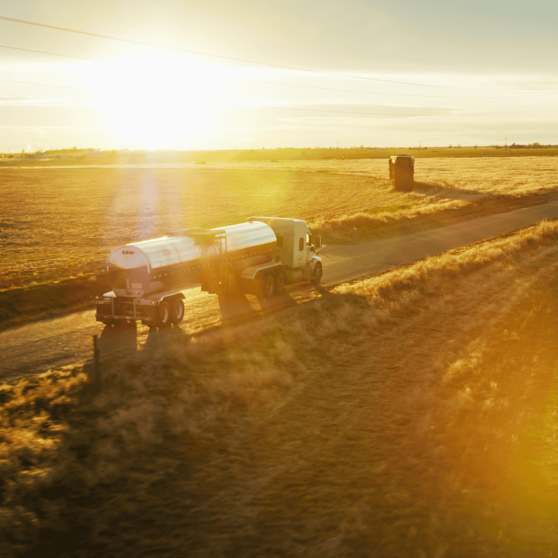 Hogan Truck Leasing & Rental: Dayton, OH logo