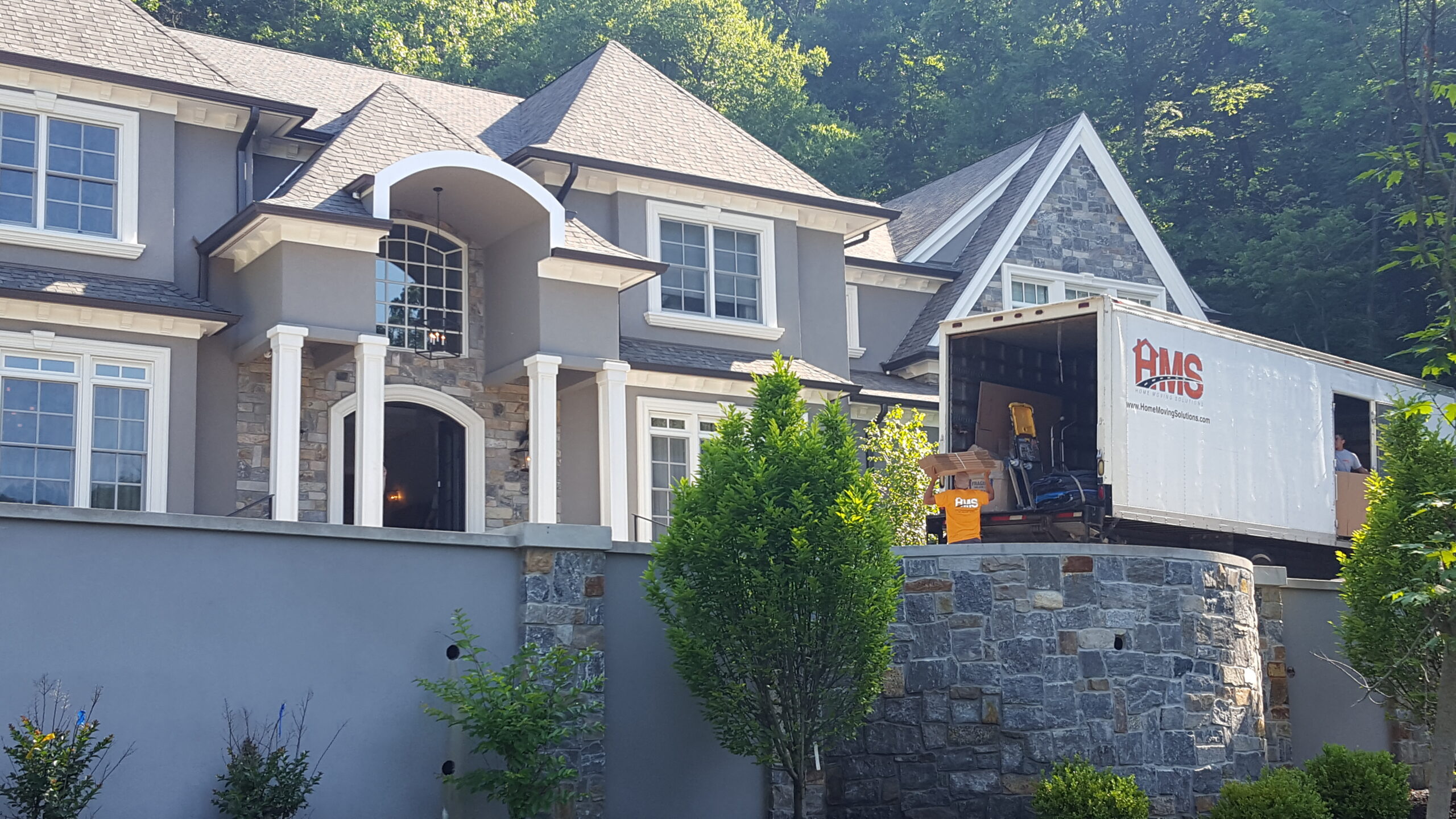 Home Moving Solutions logo