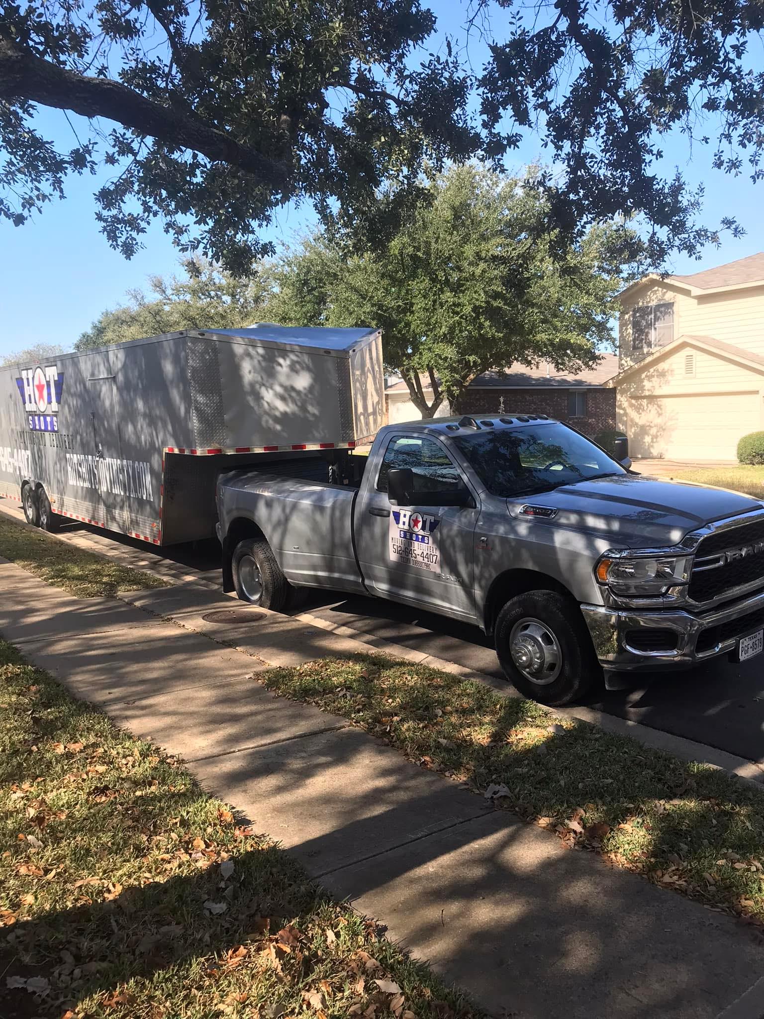 Hot Shots Moving and Delivery logo