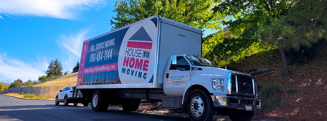 House to Home Moving image 3