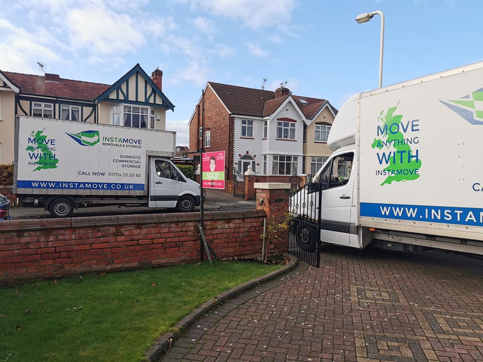 InstaMove Removals & Storage image 1