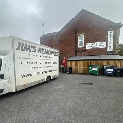 Jim’s removals image 2