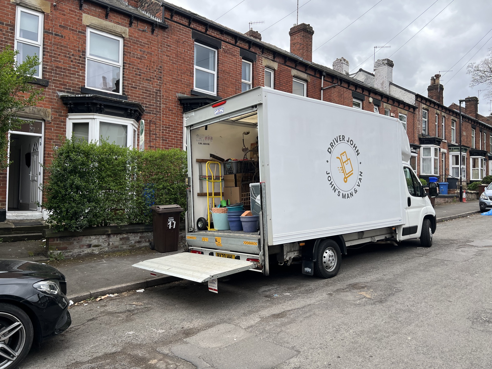 Johns Man and Van logo