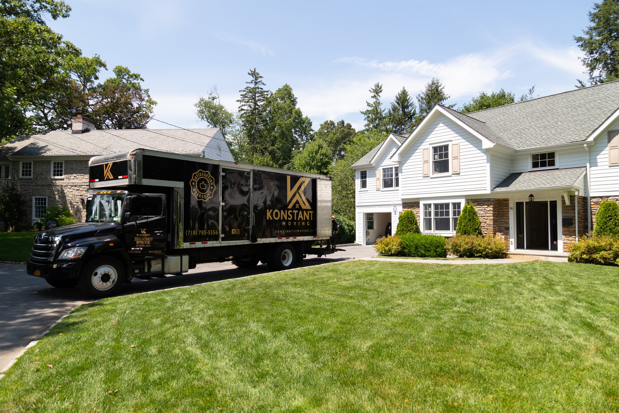 Konstantly Moving NYC LLC logo