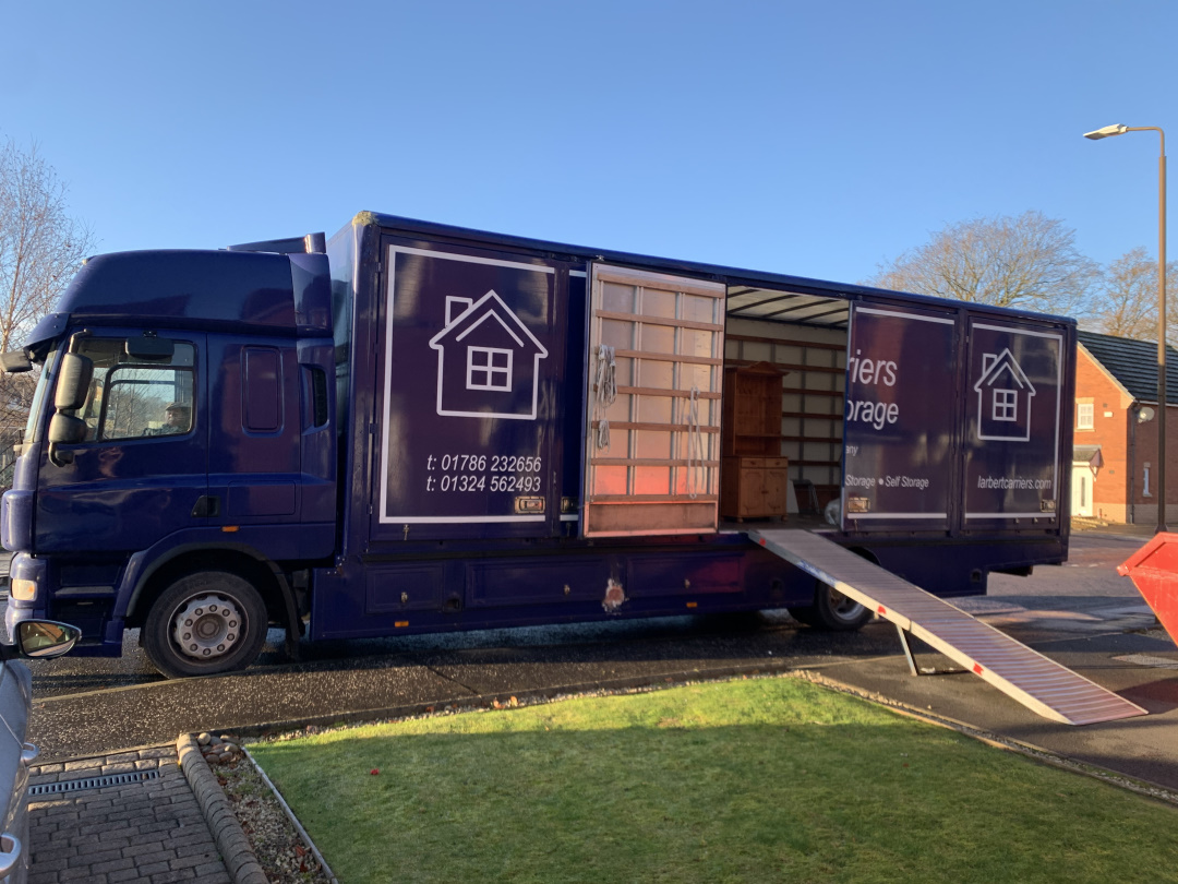 Larbert Carriers Removals Falkirk logo