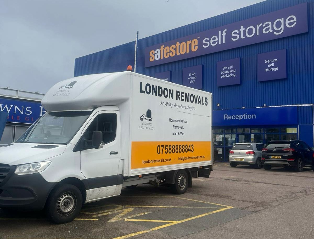 London Removals image 2