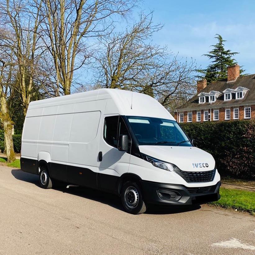 LV 81 Removals & Waste Management logo